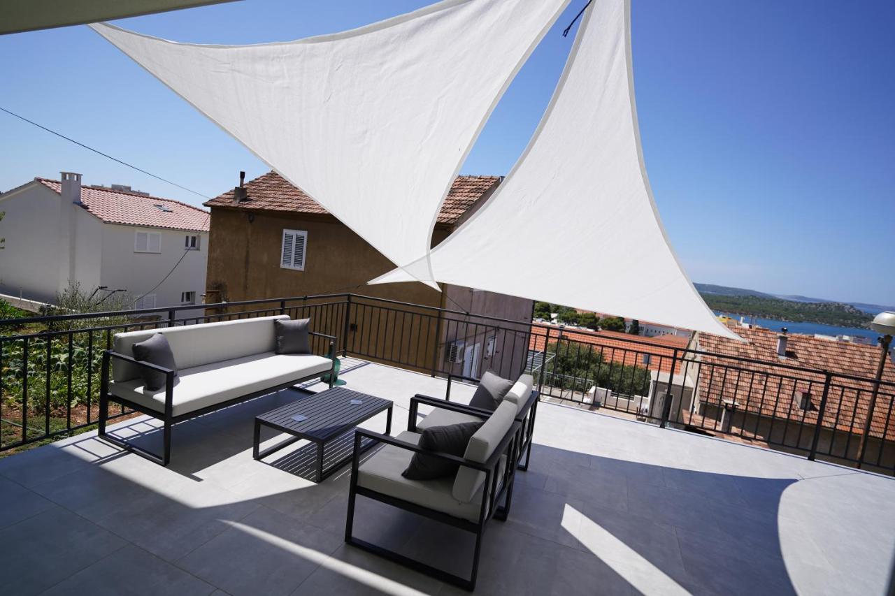 Eleven Šibenik Exterior foto