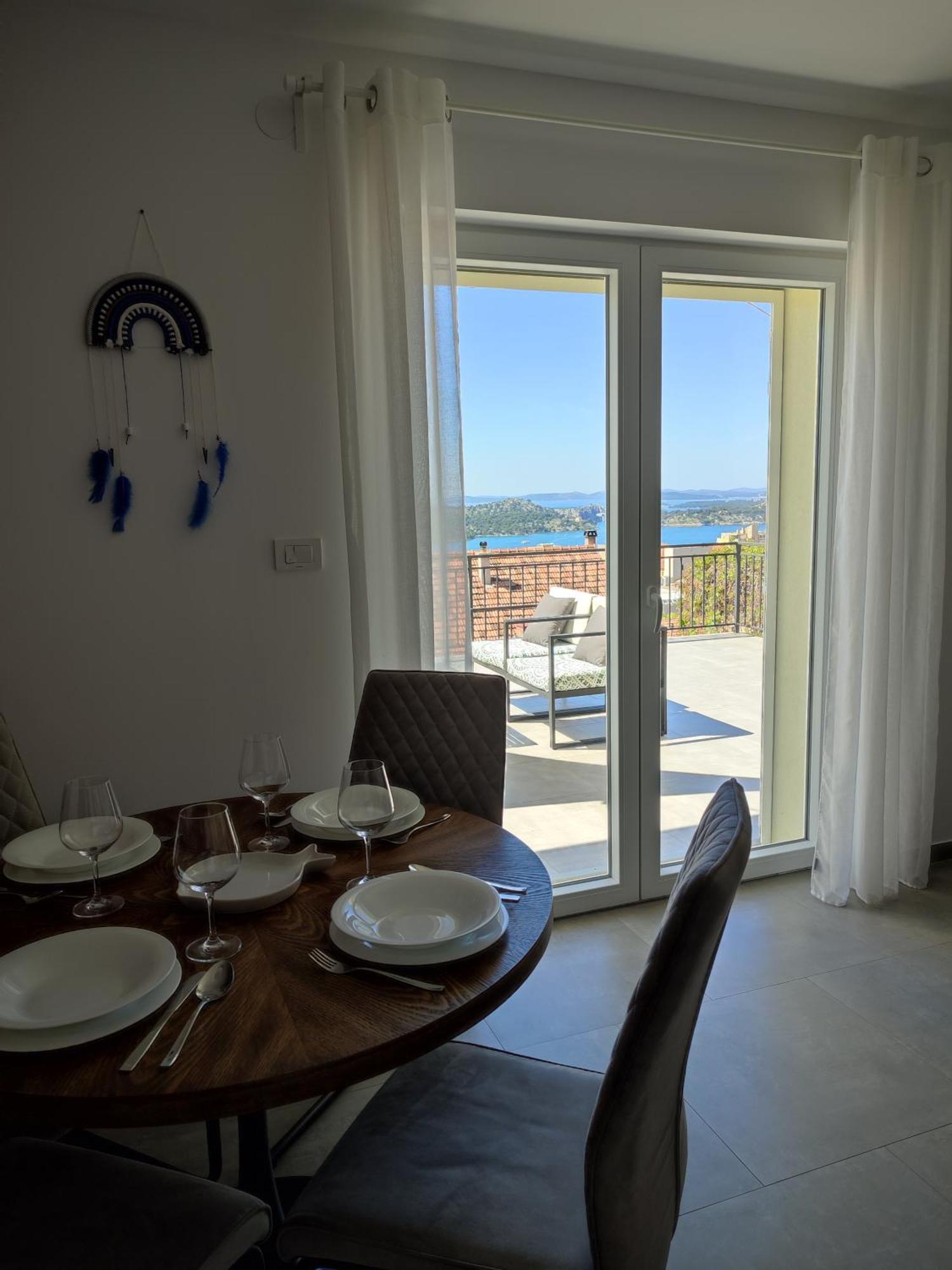 Eleven Šibenik Exterior foto