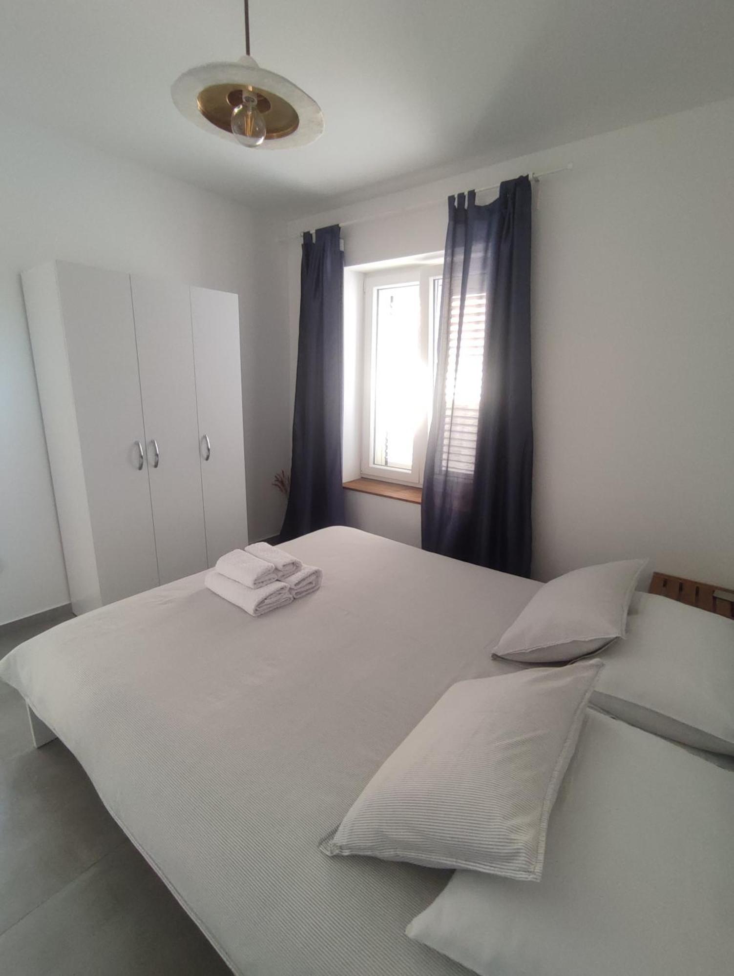 Eleven Šibenik Exterior foto